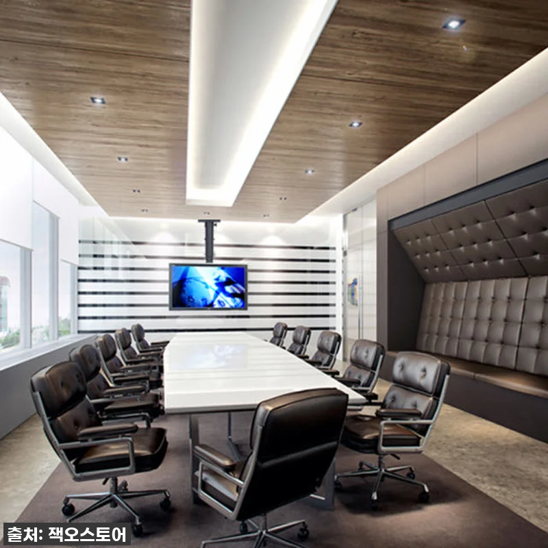 좁은 공간 마법사! 천정 모니터 TV 관련 이미지 1