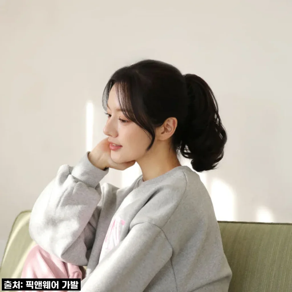 이게 바로 갓생템! 장마철 엉킴 없이 찰랑이는 포니테일, 이건 꼭 사야 해!