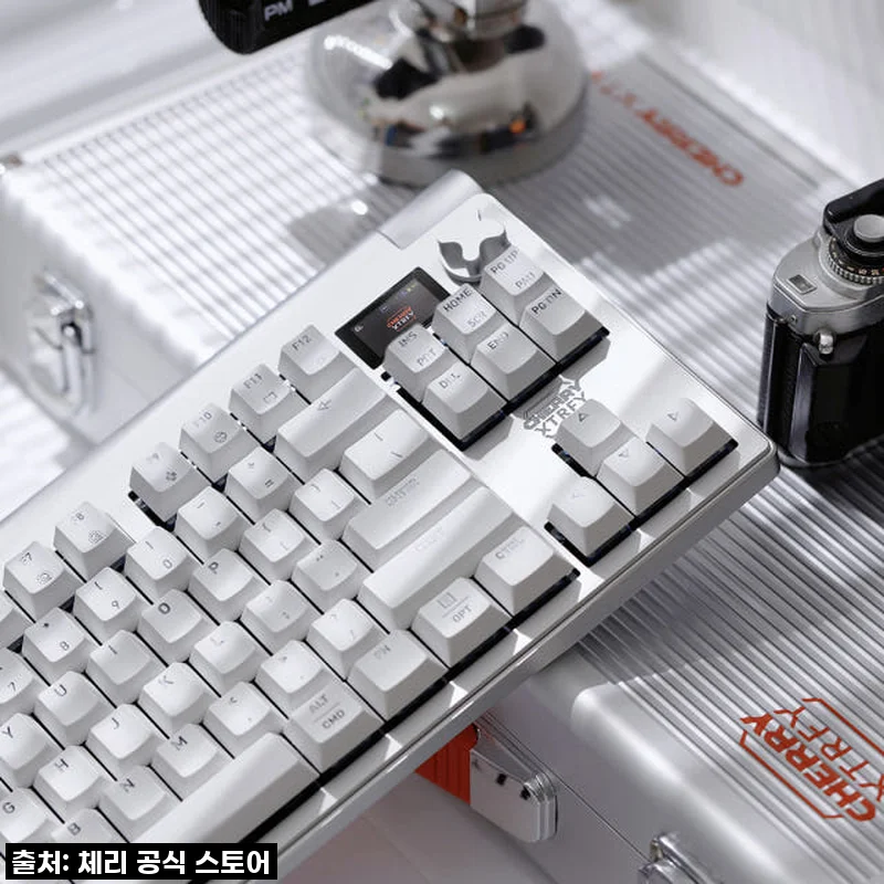 체리 엑스트리파이 MX 8.3 TKL 8K 무선 게이밍 키보드, 게이머 심장 저격!