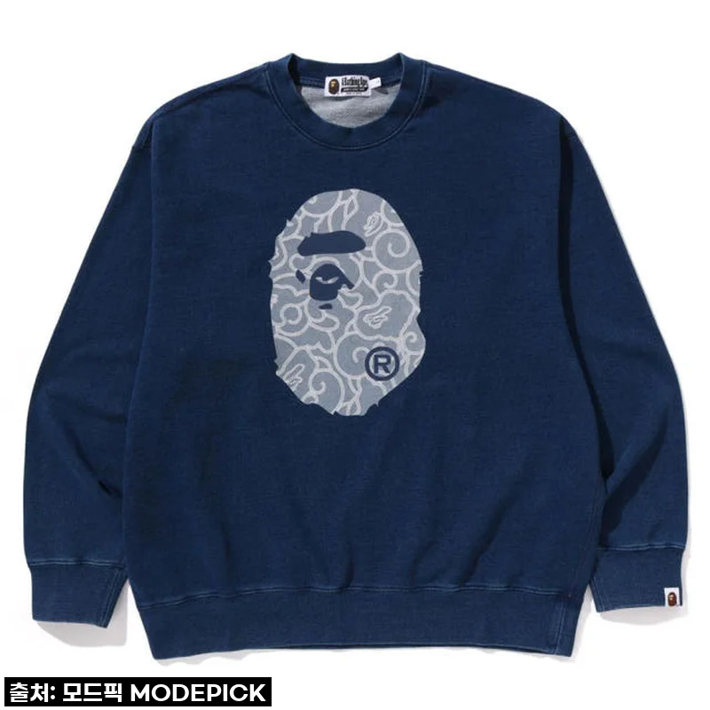 베이프 맨투맨 CLOUD CAMO APE HEAD RELAXED FIT CREWNECK SWEATSHIRT 사용 후기