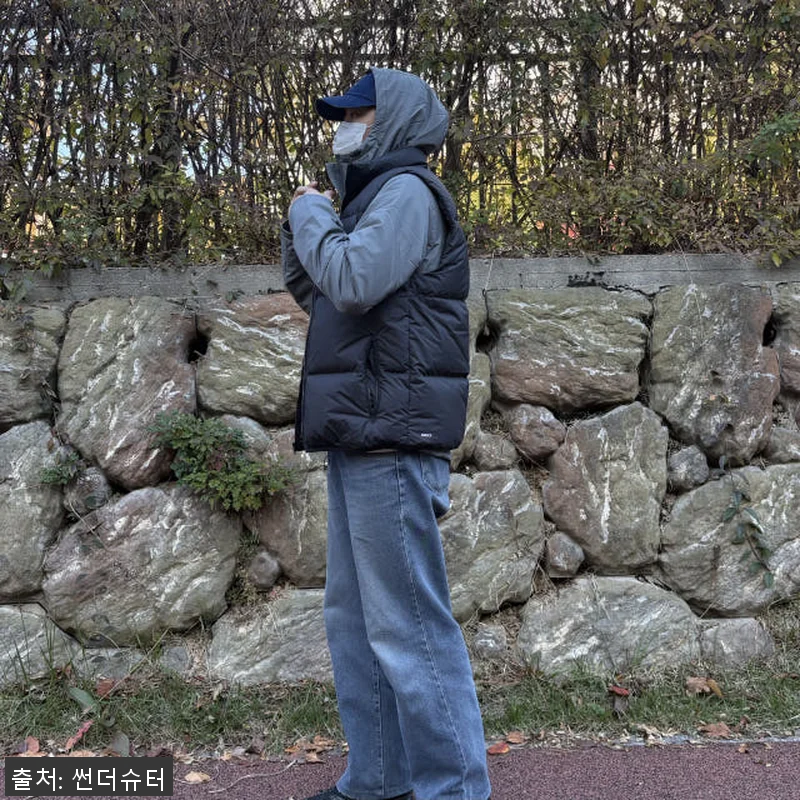나이키 패딩조끼 프리마로프트 경량 푸 관련 이미지 2