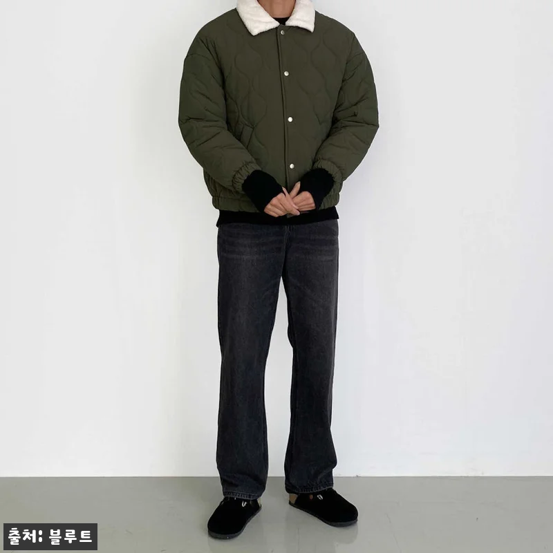 양털 카라 패딩 자켓과 흑청 세미와이 관련 이미지 3